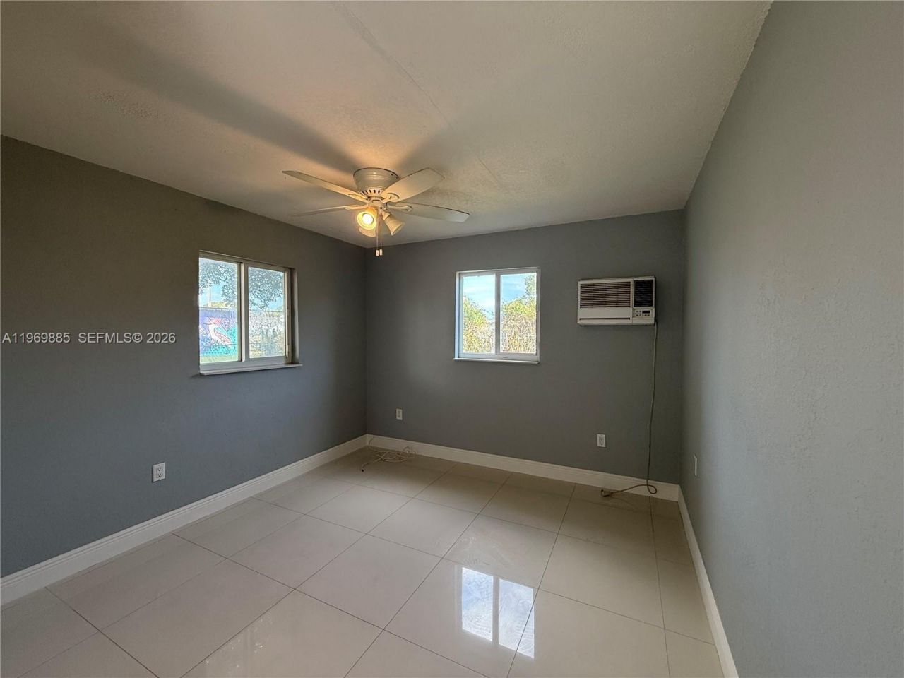 2401 NW 82nd St , Unit Rear, Miami, FL 33147 Photo