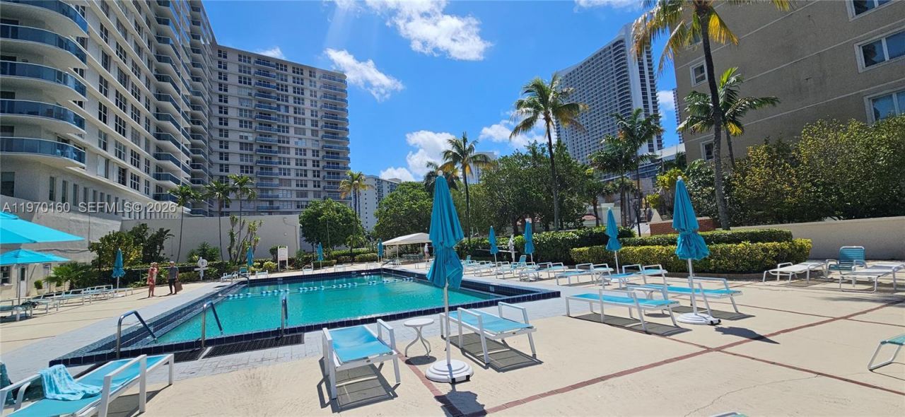 3800 S Ocean Dr, Unit 322, Hollywood, FL 33019 Photo