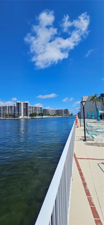 3800 S Ocean Dr, Unit 322, Hollywood, FL 33019 Photo