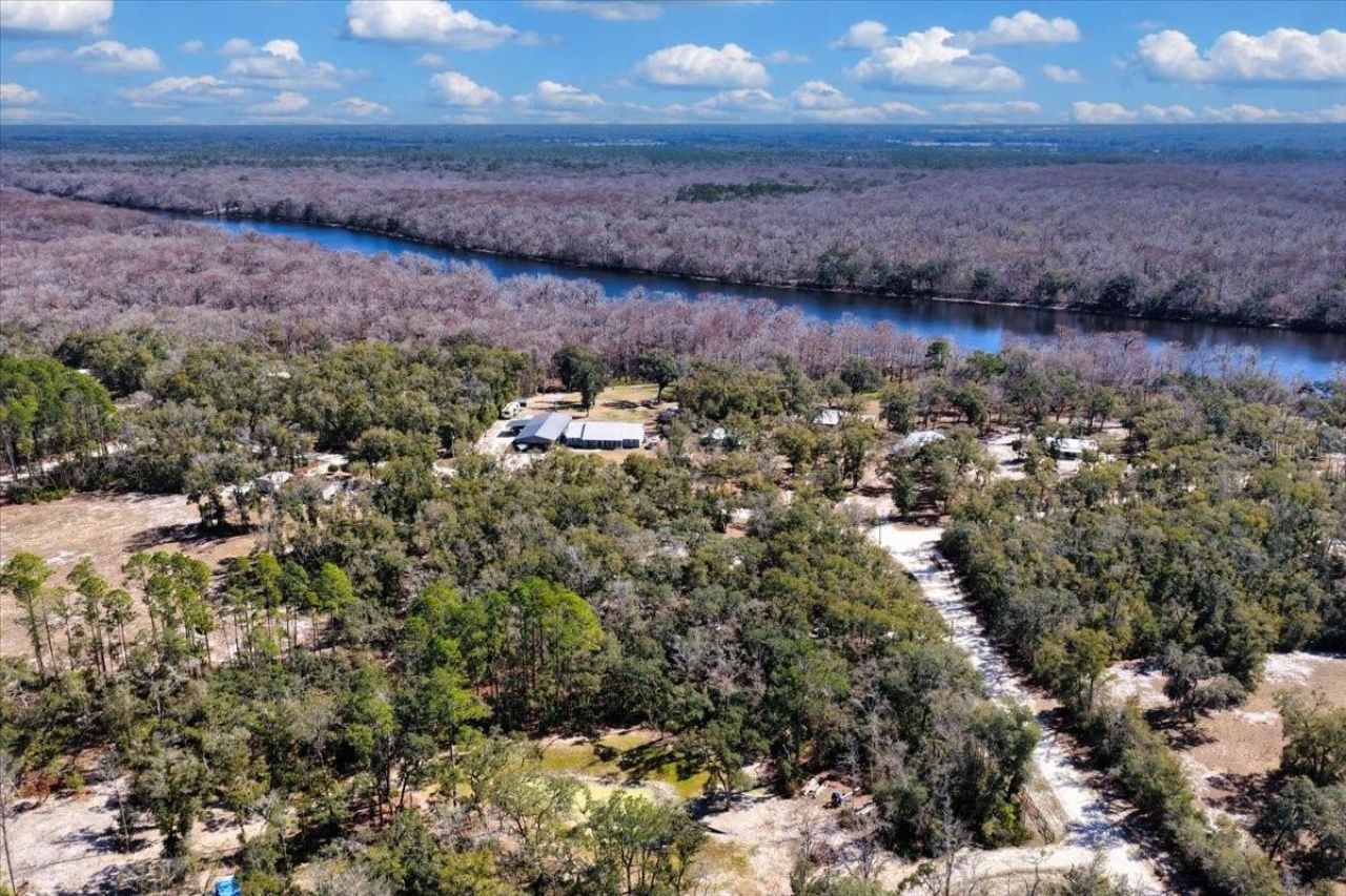 1658 NE 743rd Street, Old Town, FL 32680 Photo