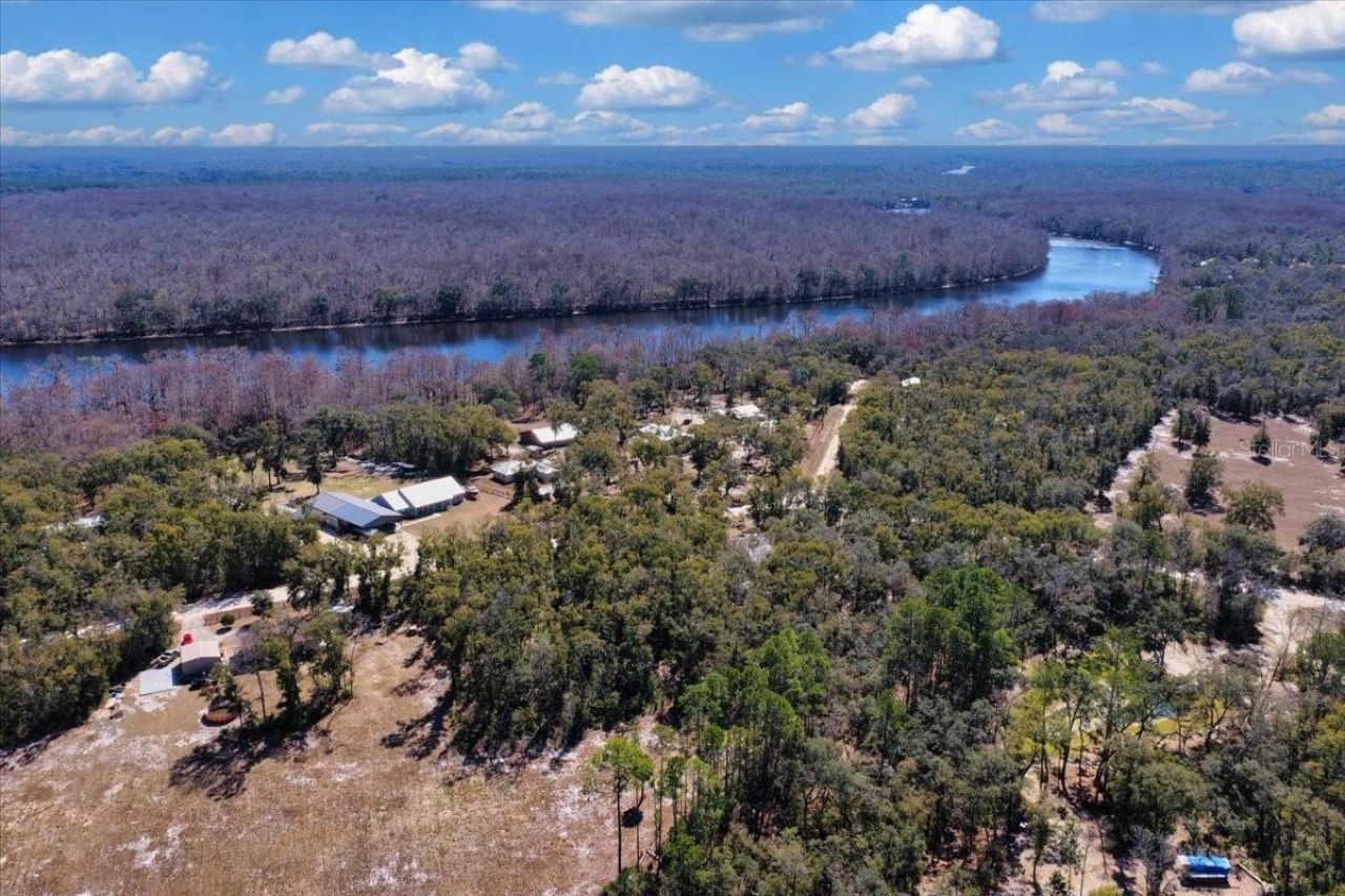 1658 NE 743rd Street, Old Town, FL 32680 Photo