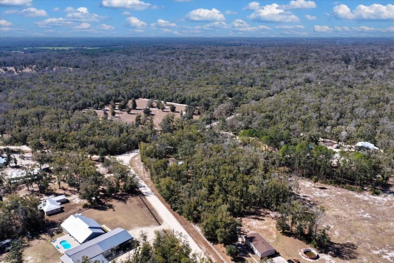 1658 NE 743rd Street, Old Town, FL 32680 Photo