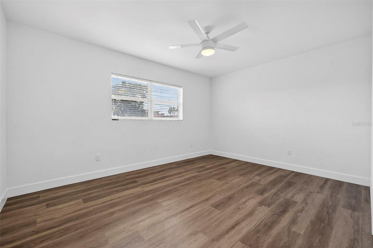 211 89th Avenue N, Saint Petersburg, FL 33702 Photo