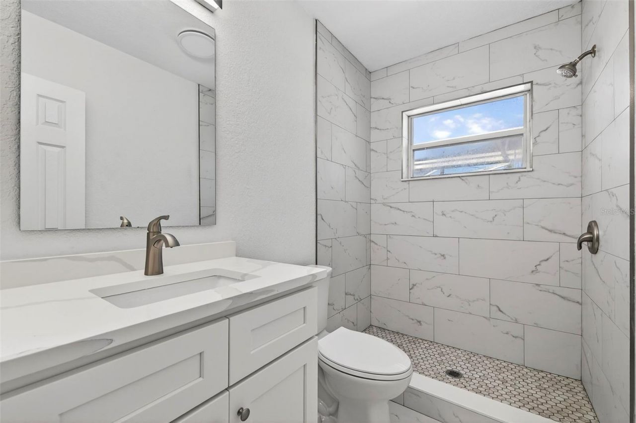 211 89th Avenue N, Saint Petersburg, FL 33702 Photo