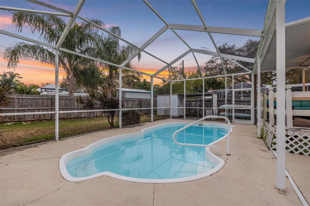 211 89th Avenue N, Saint Petersburg, FL 33702 Photo