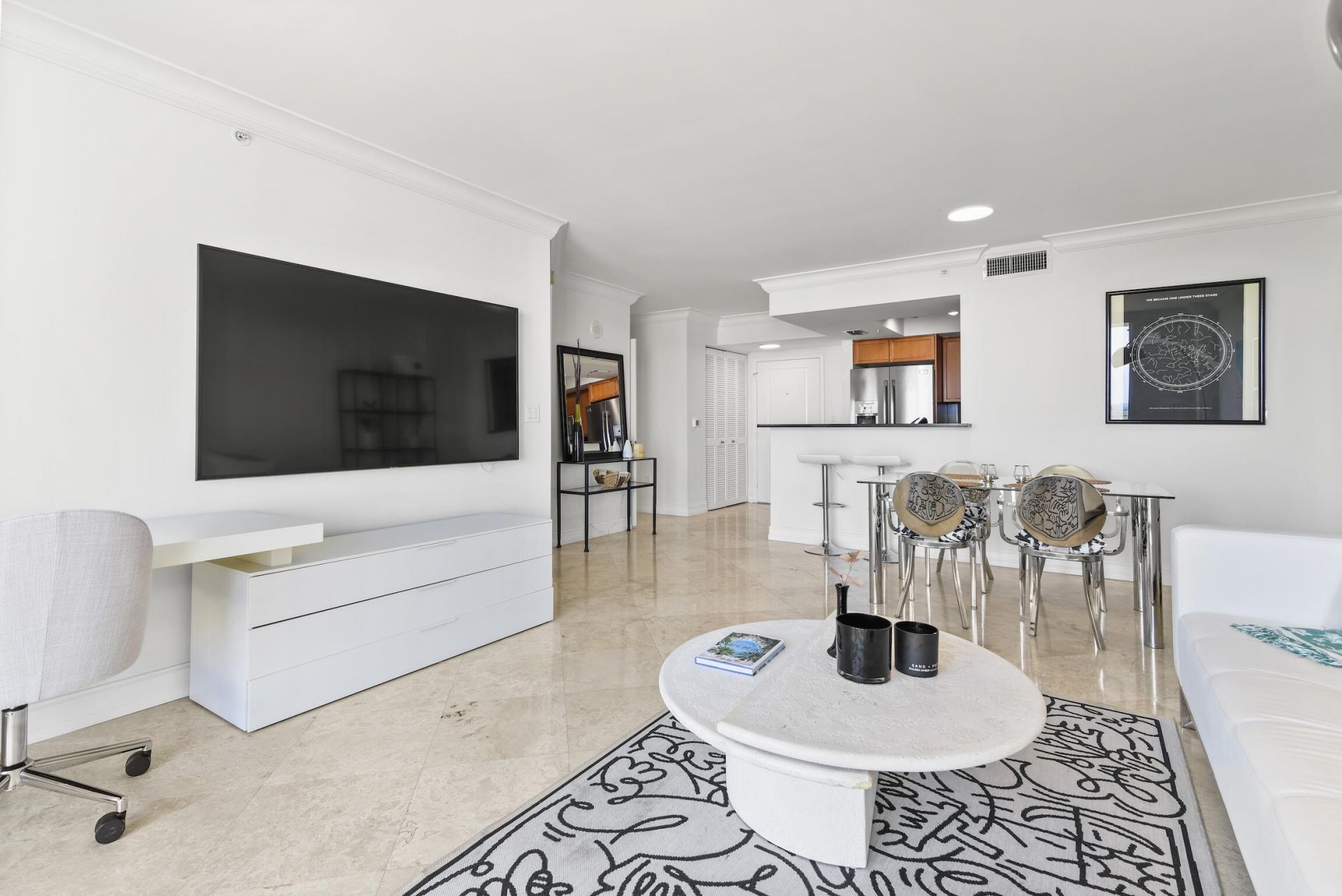 99 SE Mizner Boulevard, Unit 813, Boca Raton, FL 33432 Photo