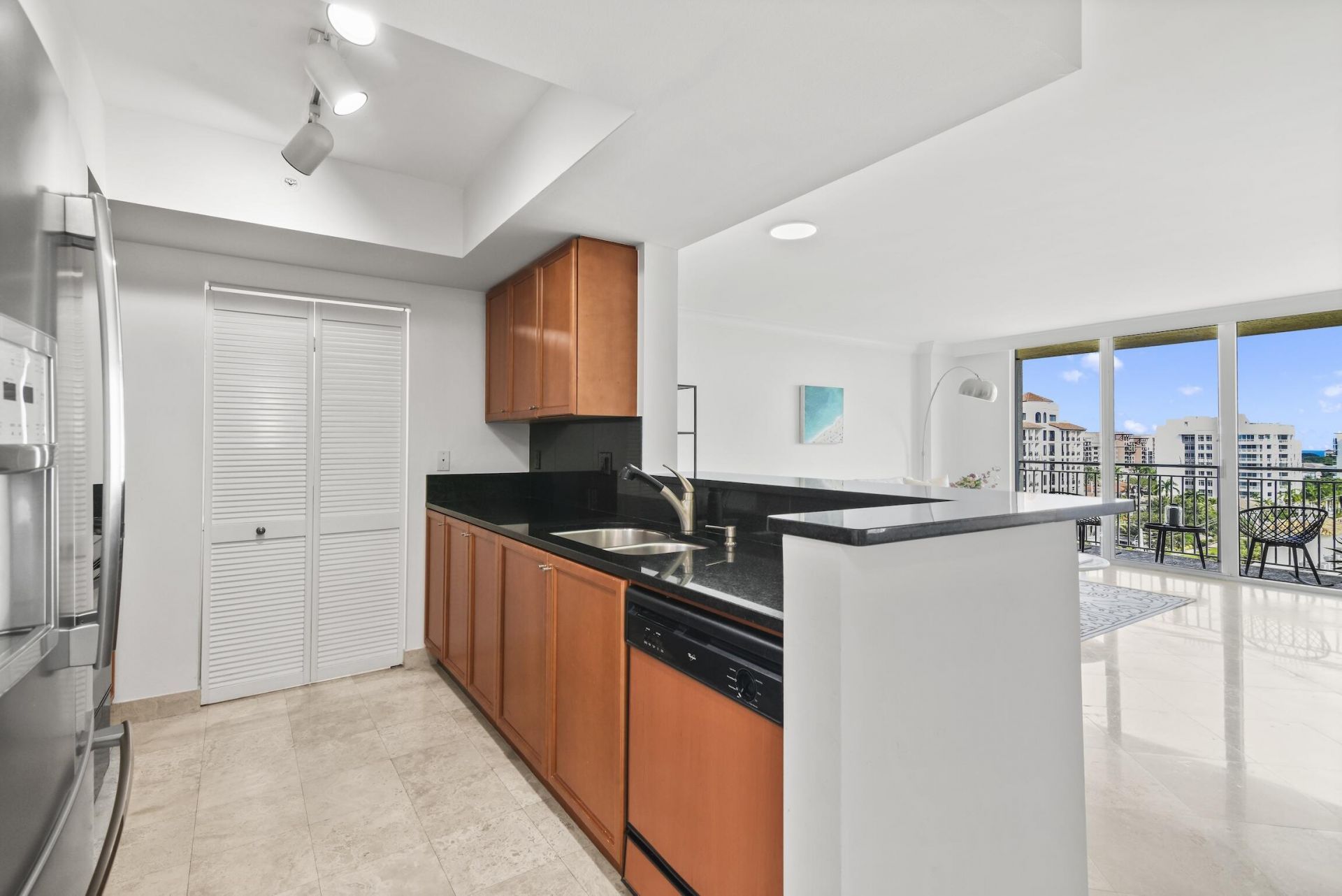 99 SE Mizner Boulevard, Unit 813, Boca Raton, FL 33432 Photo