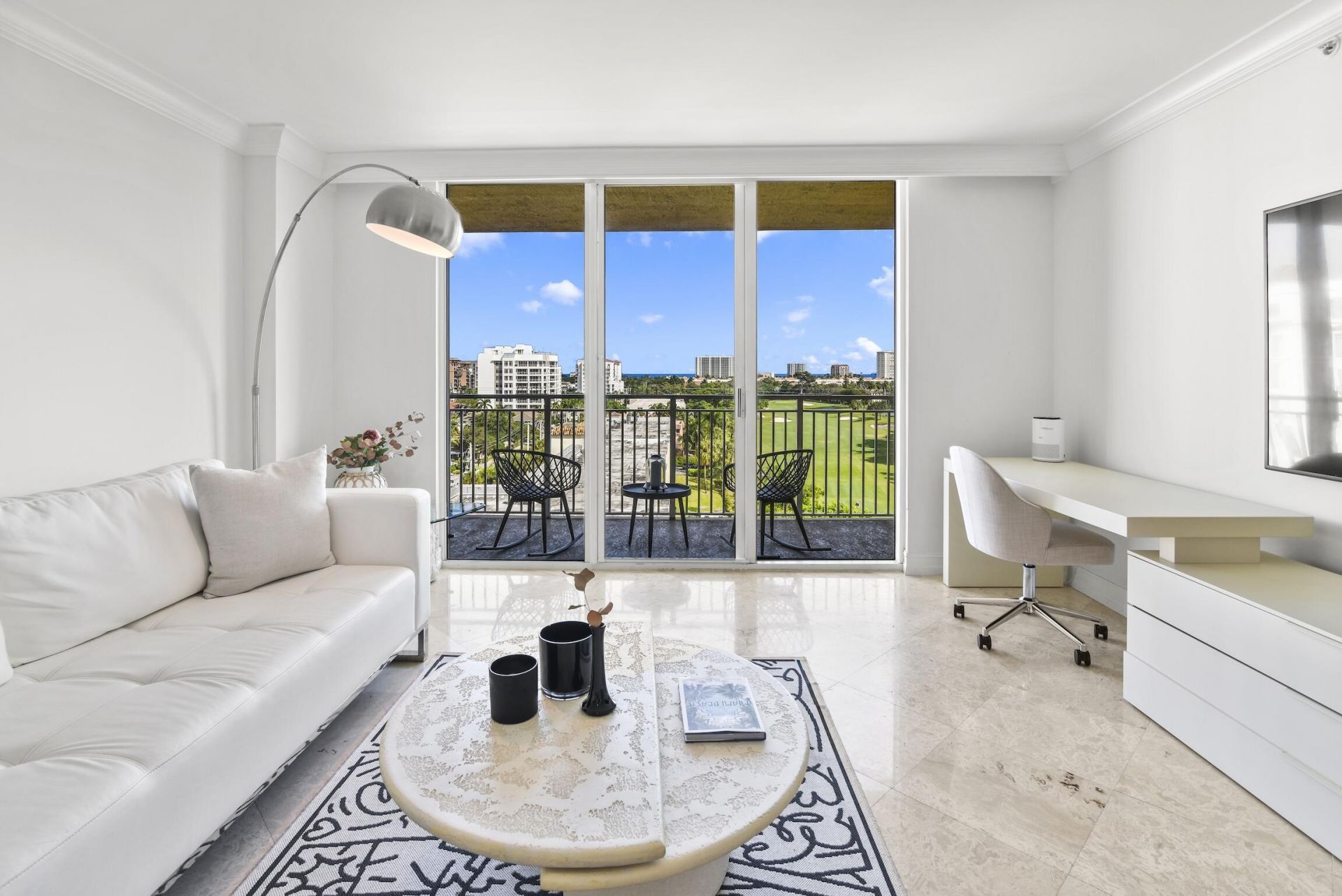99 SE Mizner Boulevard, Unit 813, Boca Raton, FL 33432 Photo