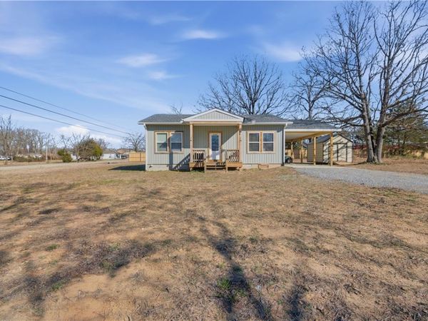 5771 Cedar Drive, Colcord, OK 74338