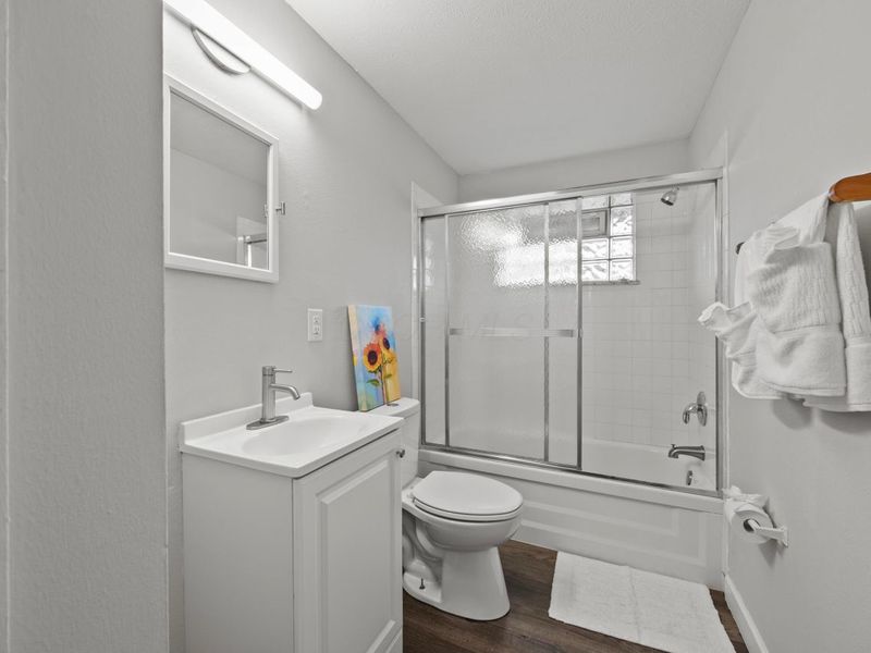 1353 Barnett Road, Columbus, OH 43227 Photo 8