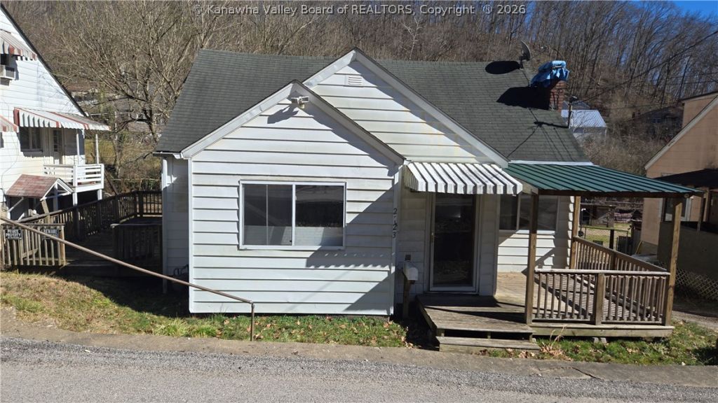 2323 Zabel Drive, Charleston, WV 25387 Main Photo