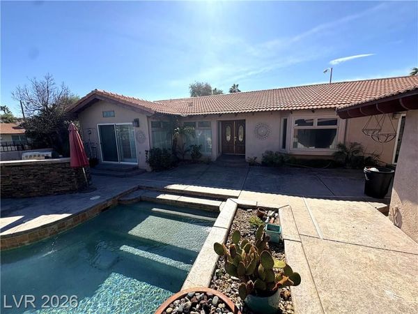 3495 Villa Hermosa Drive, Las Vegas, NV 89121