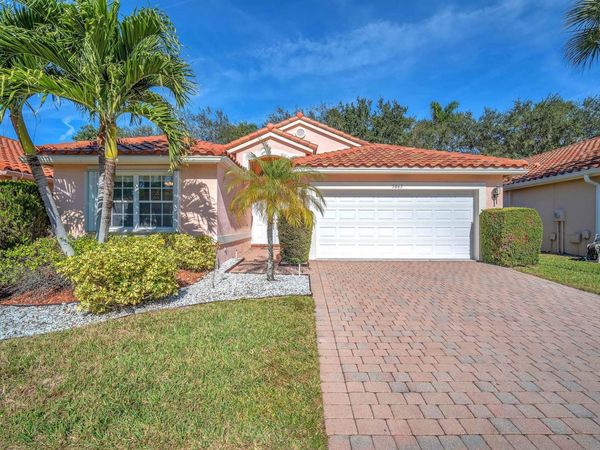 5065 Glenville Drive, Boynton Beach, FL 33437