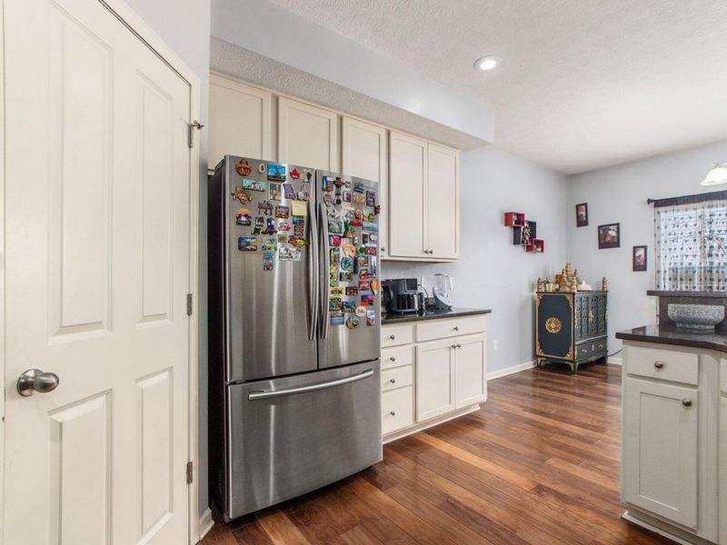 590 Redwood Lane, Lewis Center, OH 43035 Photo 10