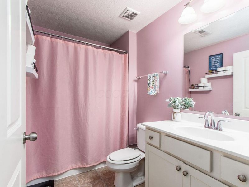 590 Redwood Lane, Lewis Center, OH 43035 Photo 23