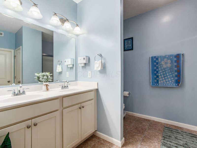 590 Redwood Lane, Lewis Center, OH 43035 Photo 28