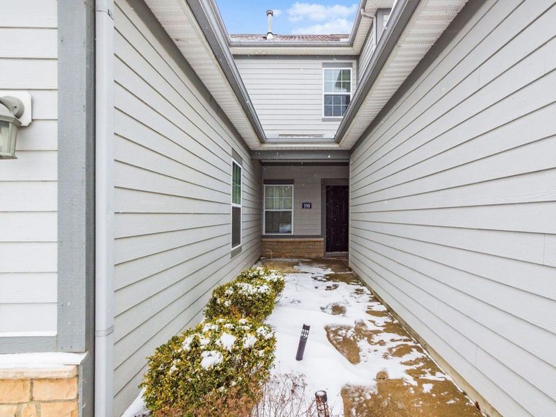 590 Redwood Lane, Lewis Center, OH 43035 Photo 4