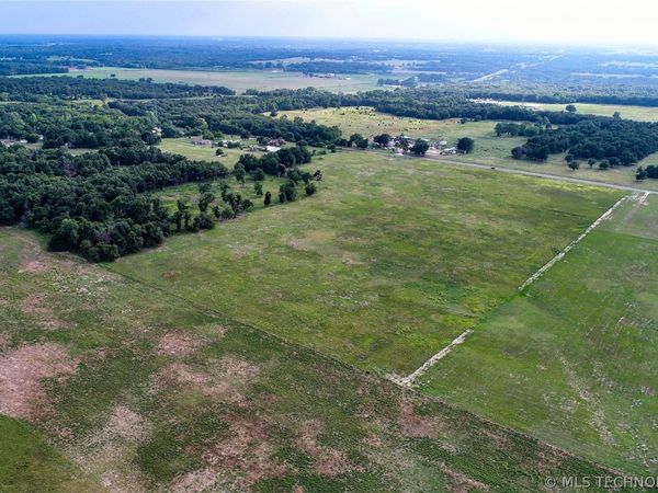 6237 Kings Road , Shawnee, OK 74804