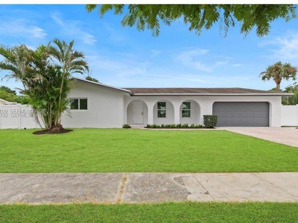 1780 SW 12th St, Boca Raton, FL 33486