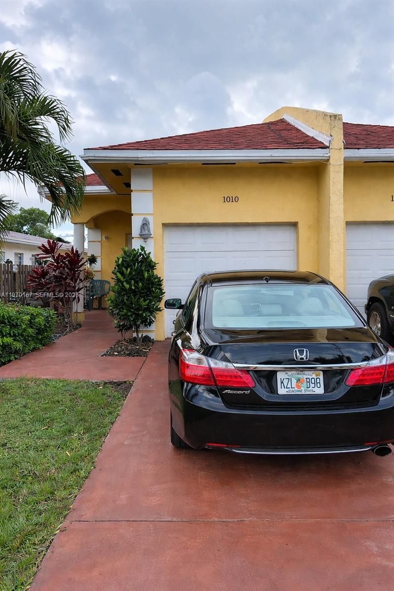 1010 NW 2nd Ave, Unit 1010, Hallandale Beach, FL 33009 Photo