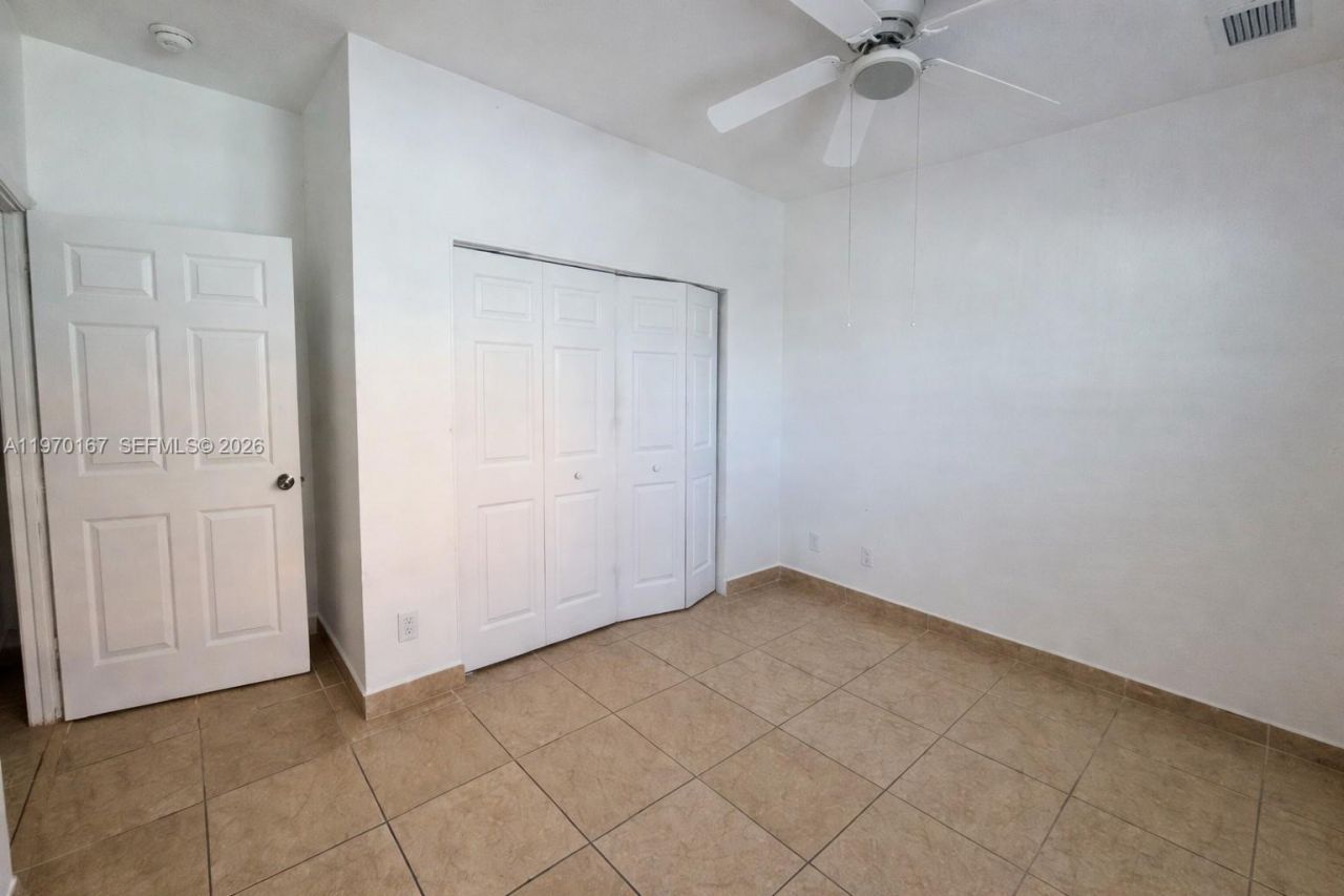 1010 NW 2nd Ave, Unit 1010, Hallandale Beach, FL 33009 Photo