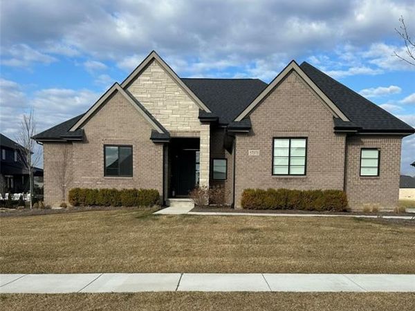 57373 Glen Forest Drive, Washington Twp, MI 48094