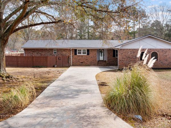 305 Greenview Court, Cedartown, GA 30125