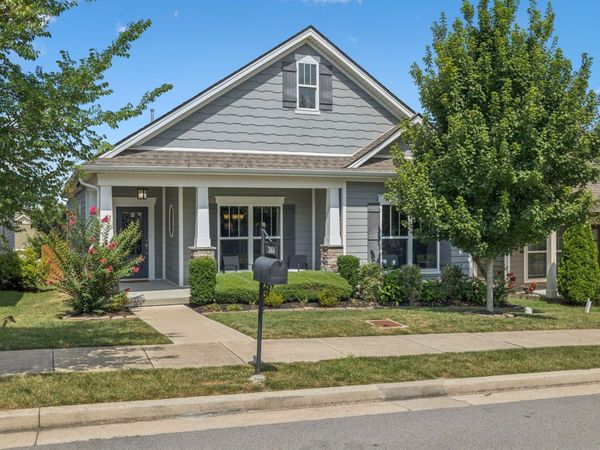 2064 Kirkwall Dr, Nolensville, TN 37135