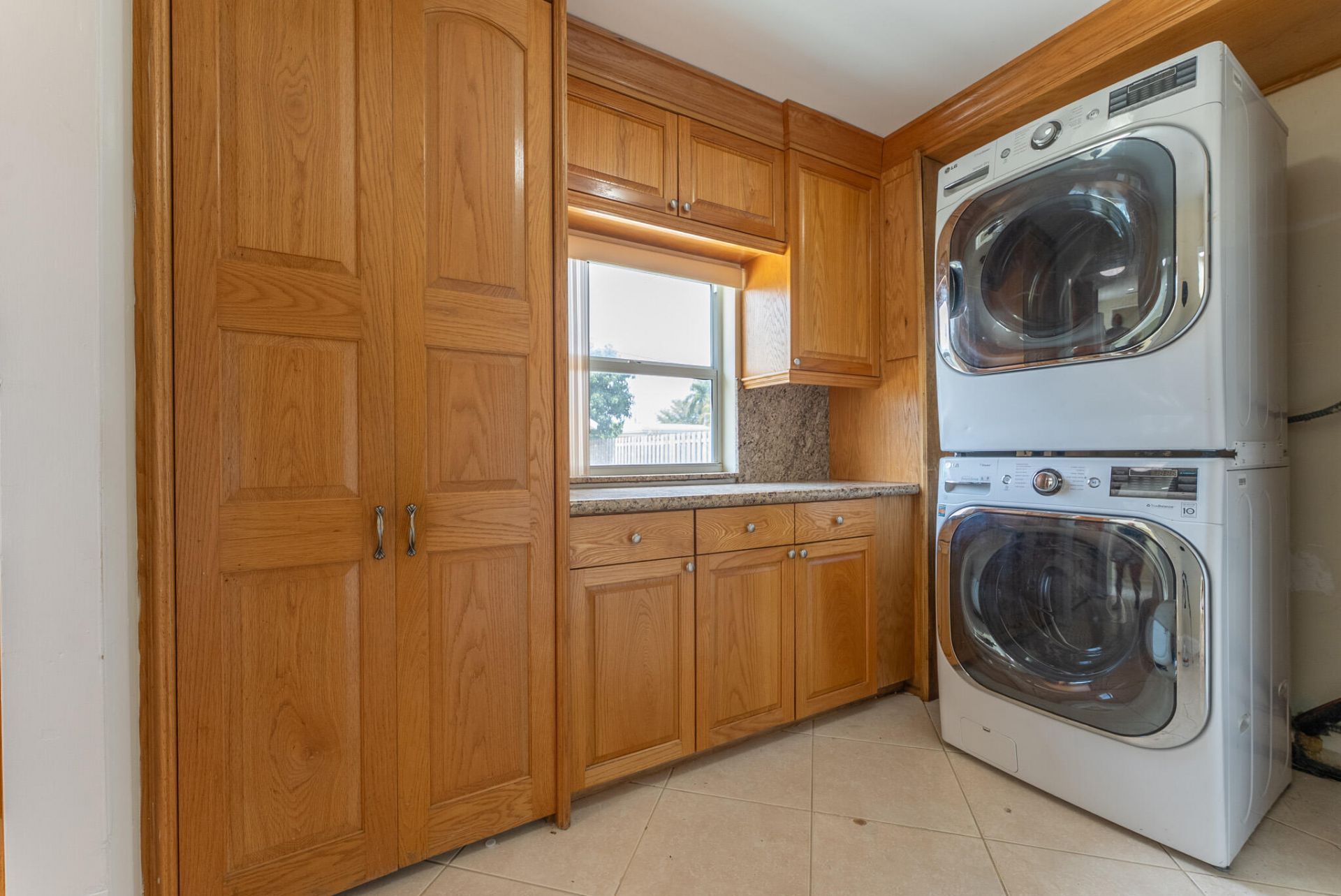 425 Palo Alto Drive, Palm Springs, FL 33461 Photo