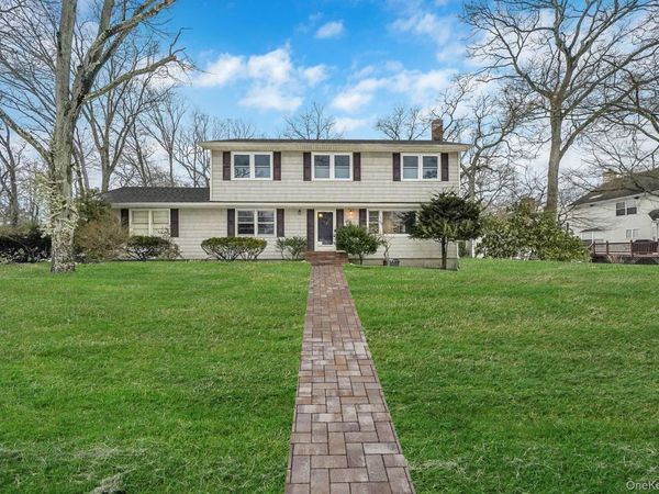 62 Howard Street, Patchogue, NY 11772