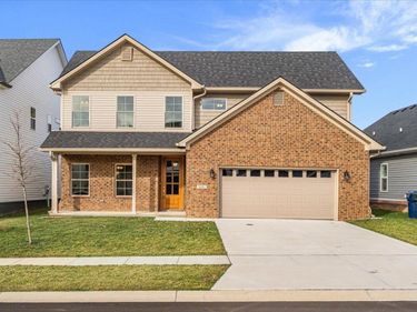 1081 Squirrel Nest Lane, Lexington, KY 40509
