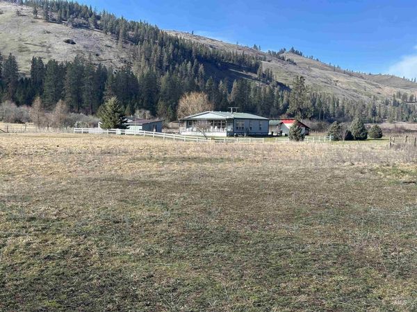 2859 Lukes Gulch Rd, Stites, ID 83552