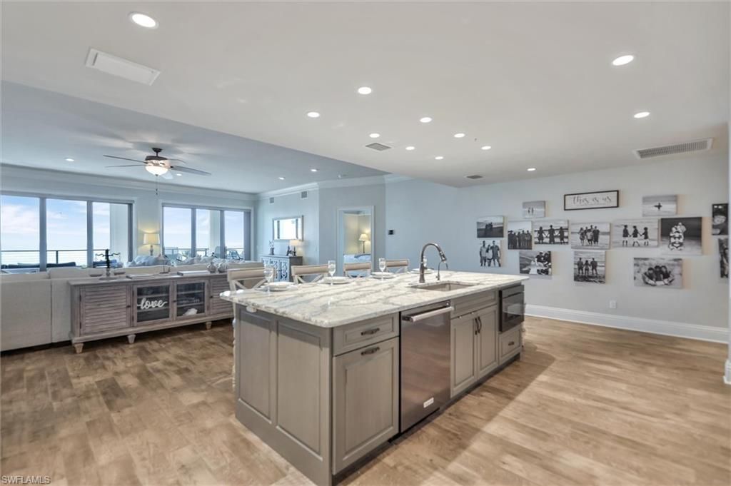 15067 Captiva Dr, Unit 2, Captiva, FL 33924 Photo