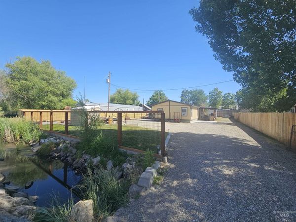 8392 Main St, Letha, ID 83636