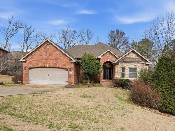 5 Wood Thrush Point, Little Rock, AR 72211