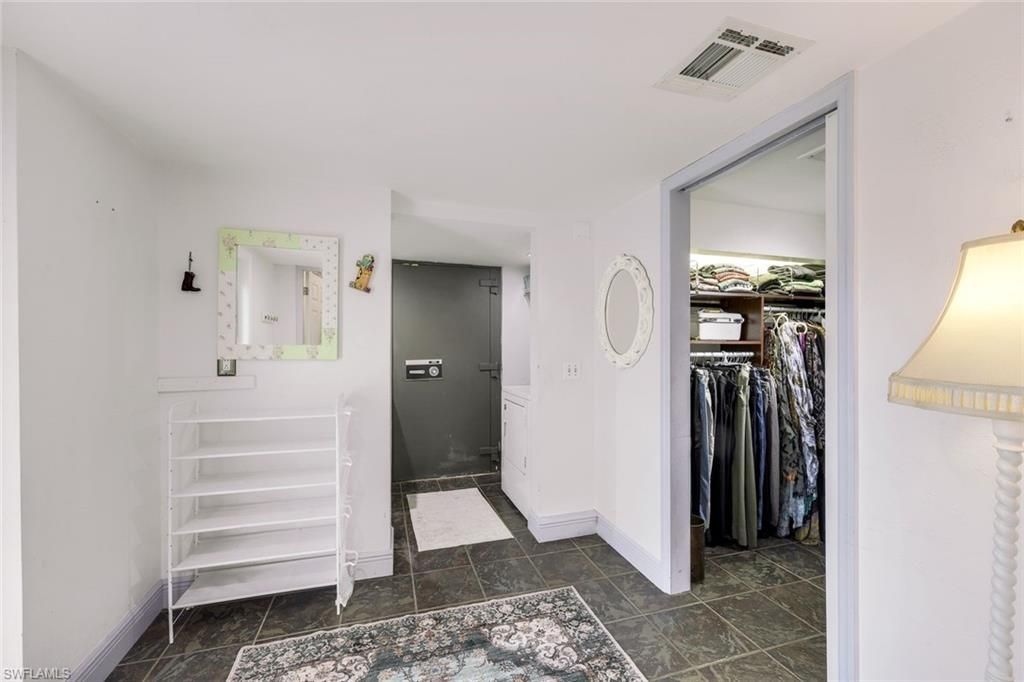 1321 Donna Dr, Fort Myers, FL 33919 Photo