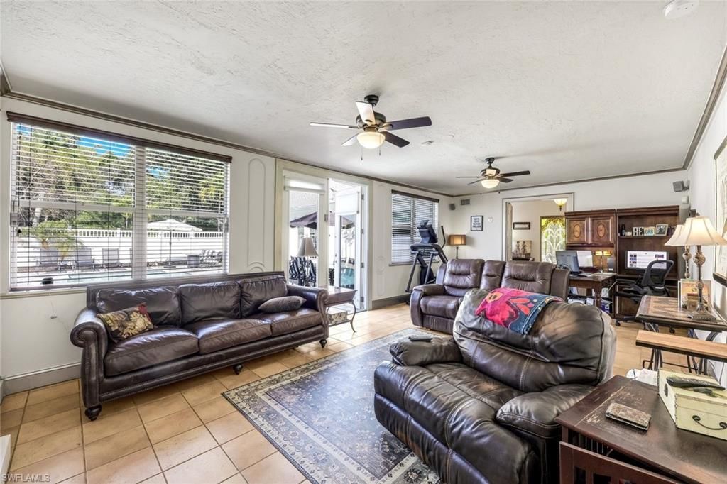 1321 Donna Dr, Fort Myers, FL 33919 Photo
