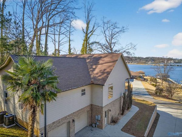 1513 Wyeth Drive, Guntersville, AL 35976