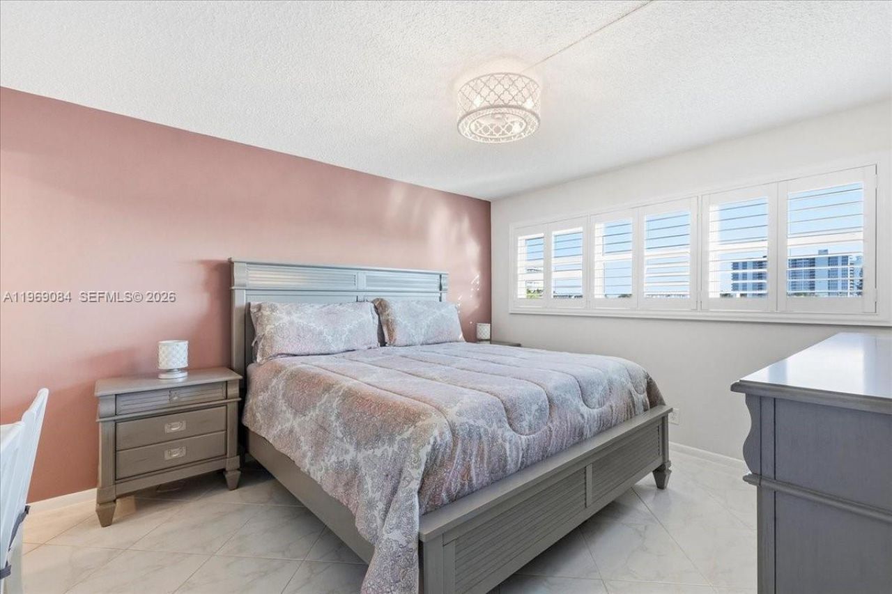 3201 NE 8th St, Unit 405, Pompano Beach, FL 33062 Photo