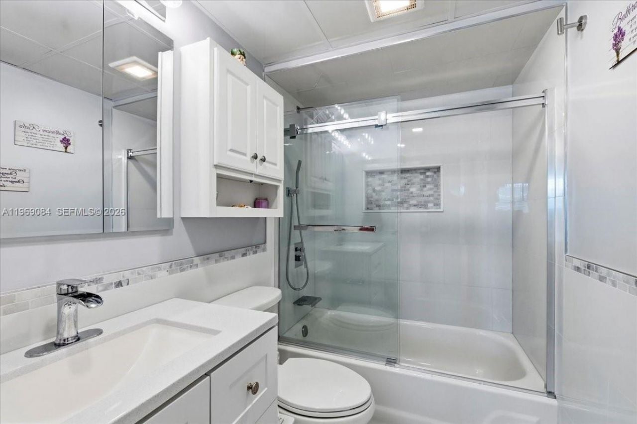 3201 NE 8th St, Unit 405, Pompano Beach, FL 33062 Photo