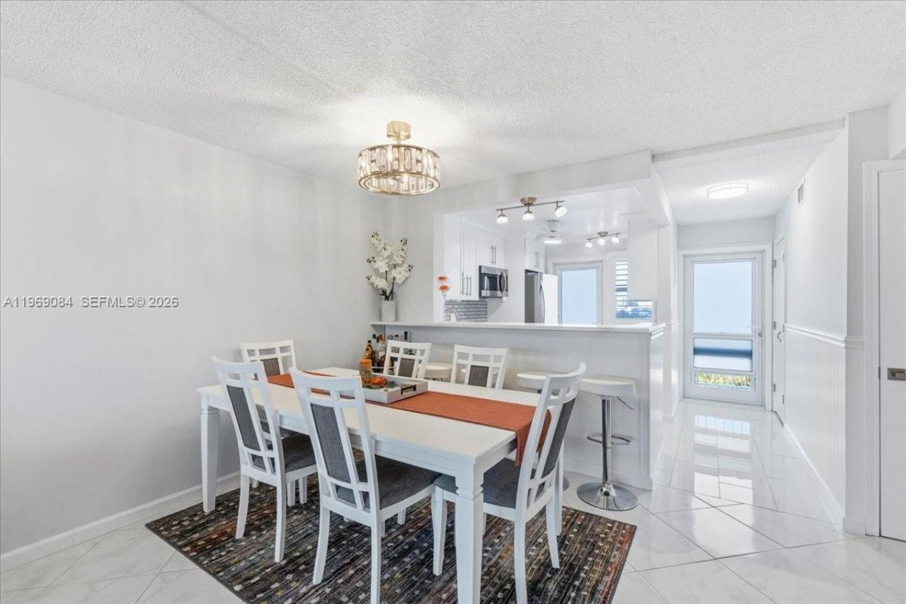 3201 NE 8th St, Unit 405, Pompano Beach, FL 33062 Photo