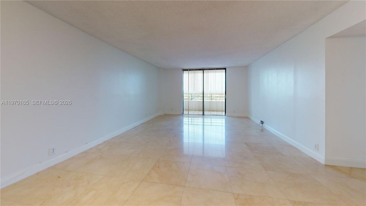 2500 Parkview Dr , Unit 1207, Hallandale Beach, FL 33009 Photo