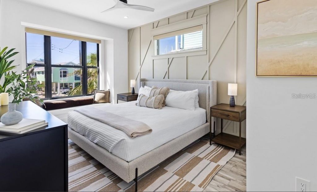 203 Bay Drive N, Bradenton Beach, FL 34217 Photo