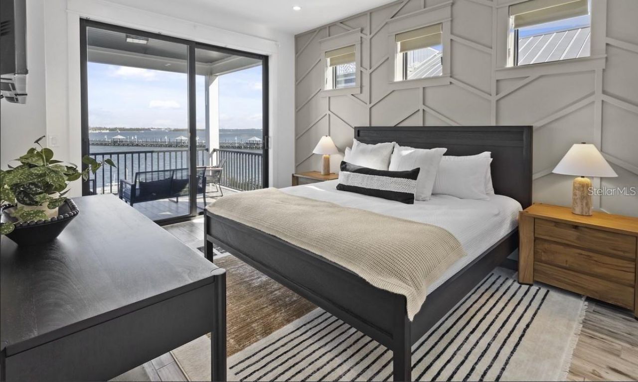 203 Bay Drive N, Bradenton Beach, FL 34217 Photo