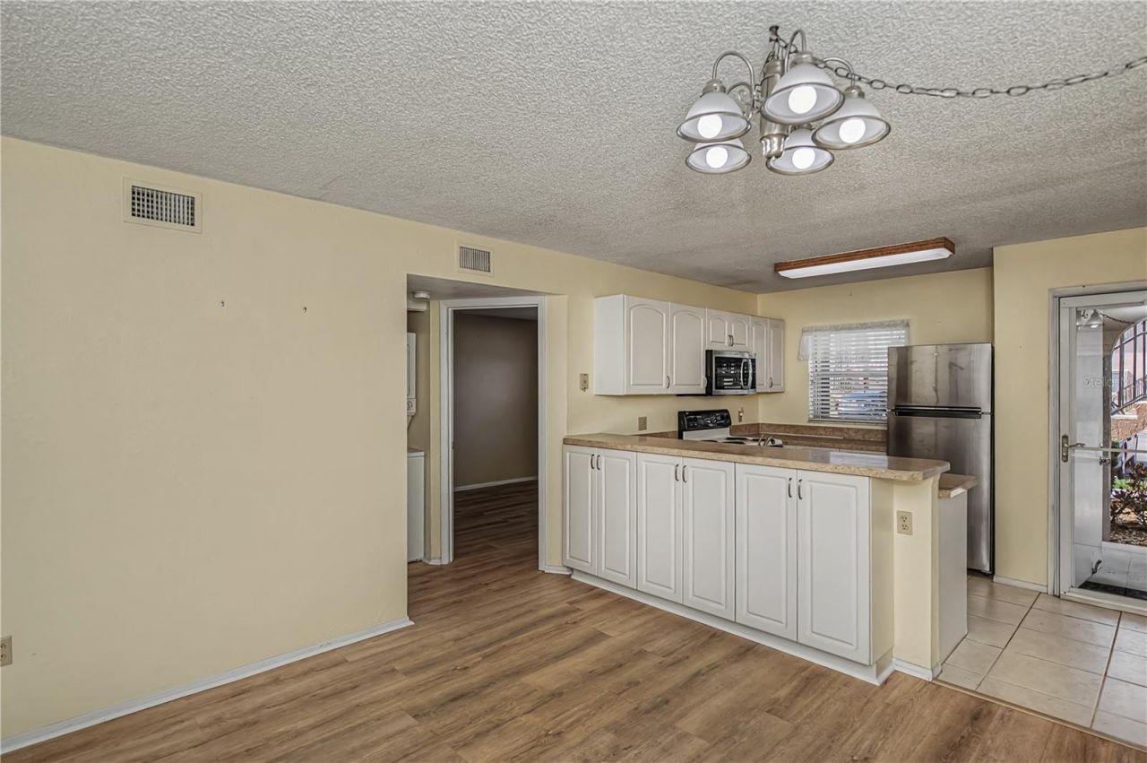 25100 Sandhill Boulevard, Unit B102, Punta Gorda, FL 33983 Photo