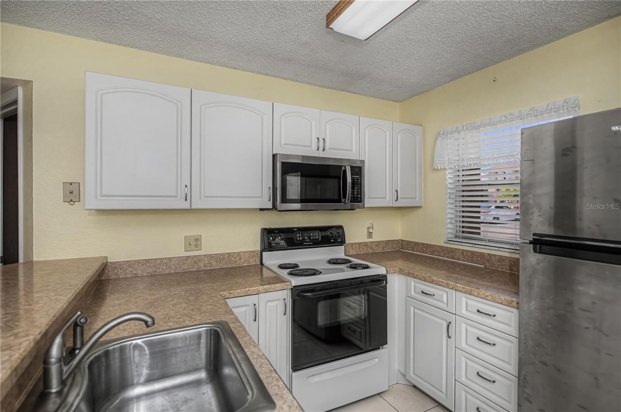 25100 Sandhill Boulevard, Unit B102, Punta Gorda, FL 33983 Photo