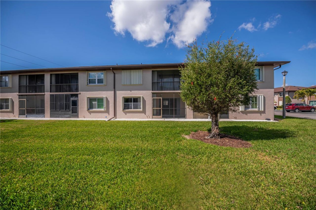 25100 Sandhill Boulevard, Unit B102, Punta Gorda, FL 33983 Photo