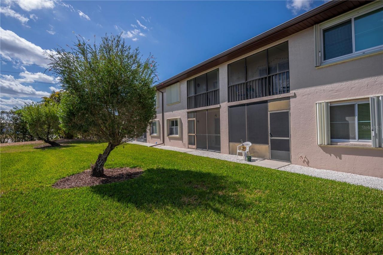 25100 Sandhill Boulevard, Unit B102, Punta Gorda, FL 33983 Photo