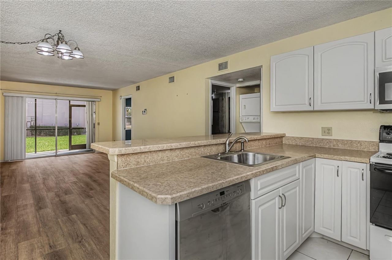 25100 Sandhill Boulevard, Unit B102, Punta Gorda, FL 33983 Photo