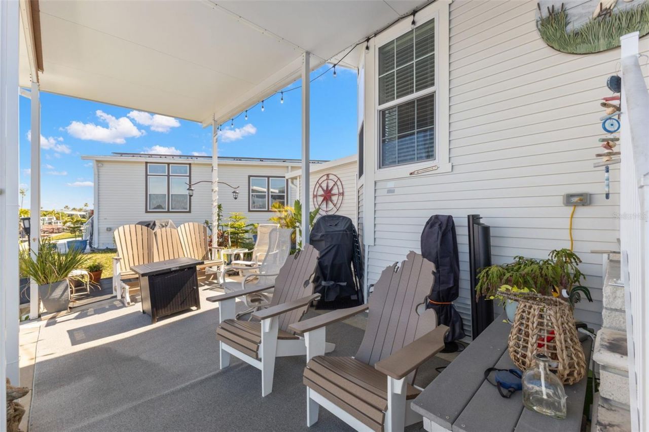 7166 Mount Arlington Drive Ne, Unit 418, Saint Petersburg, FL 33702 Photo